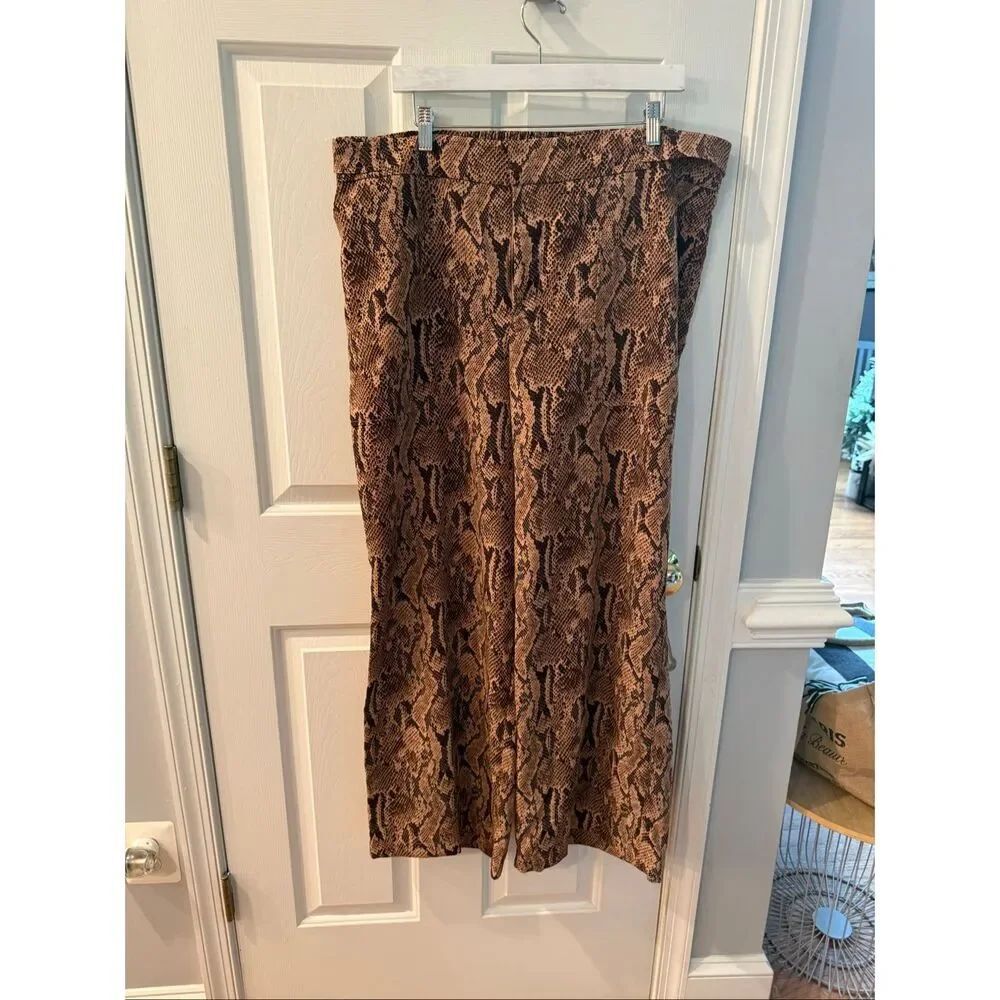Express High Rise Brown Snake Wide Leg Pants Trousers sz XL NWT